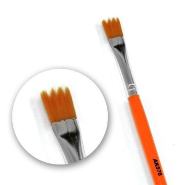 AK Brushes: Weathering Brush Saw Shape